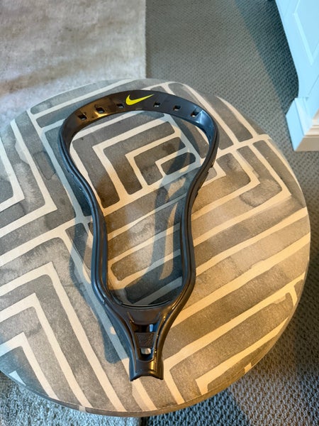 Nike Lakota Head (New)
