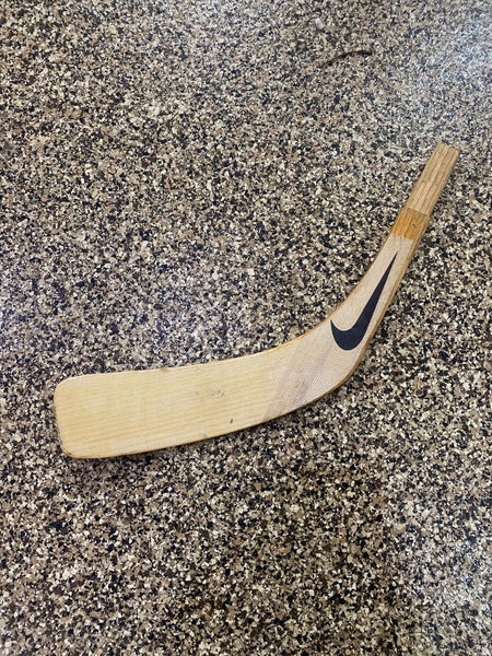 Nike Right Handed Stick Blade  (Used)