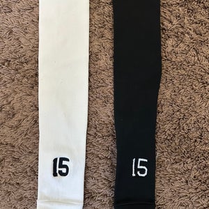 Custom Numbered Arm Sleeves Compression Sz L-XL Excellent! #15 Black and White