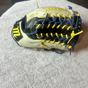 Marucci RH Cypress Series Baseball Glove 11.75" (Used)