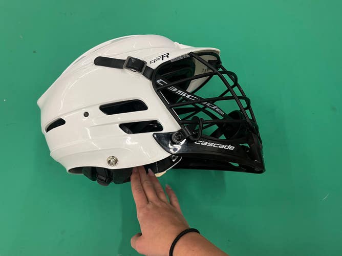 White Adult Cascade CPV-R Helmet (Used)
