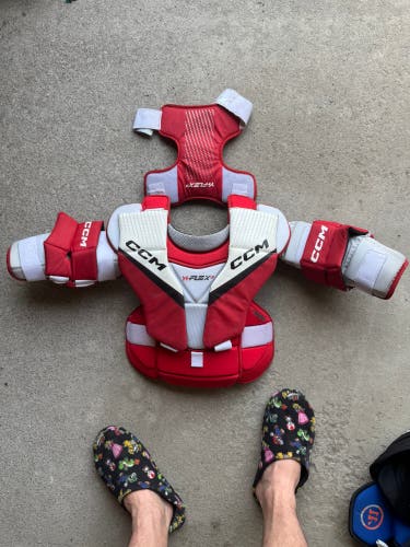 Large/Extra Large  CCM Y flex Goalie Chest Protector (Used)