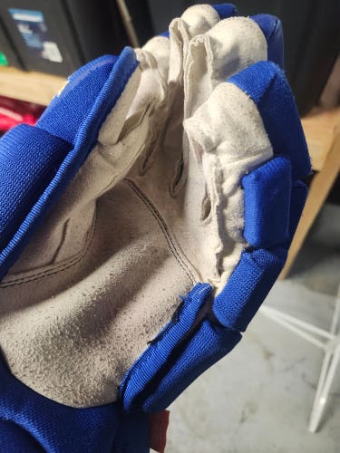 Team Sweden  CCM 14" Pro Stock Gloves