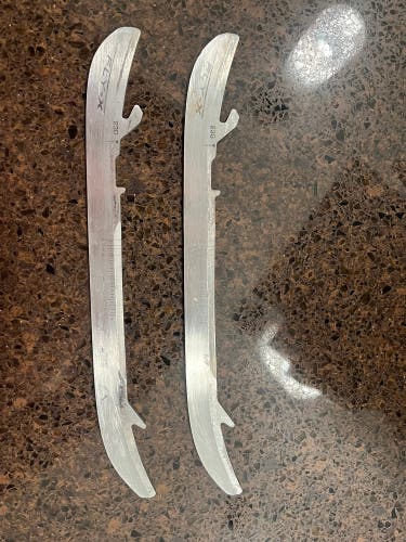 Fly-X Replacement Steel Size 230
