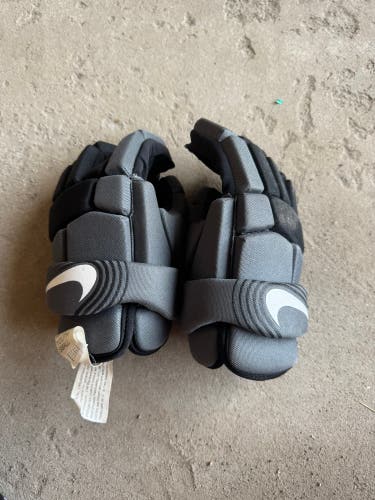 Nike Vapor LT Lacrosse Gloves Small (Used)