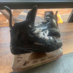 Bauer Supreme Mach Hockey Skates 6.5 (Used)