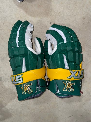 STX Surgeon RZR Lacrosse Gloves 13" (New)