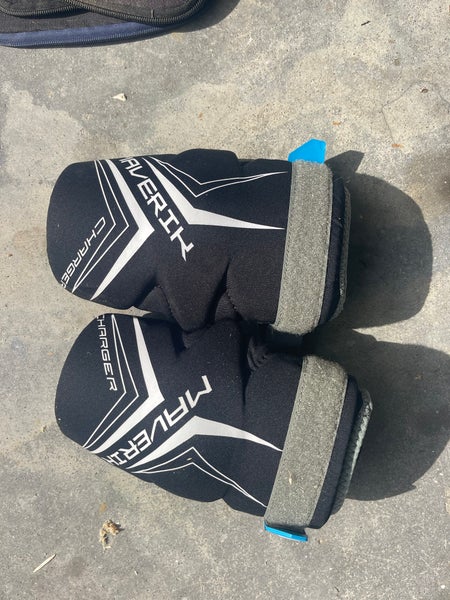 Large Youth Maverik Charger Arm Pads (Used)