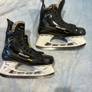 Intermediate Bauer Supreme M5 Pro Hockey Skates 6 Fit 2 with LS5 Stee