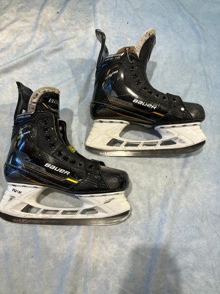 Intermediate Bauer Supreme M5 Pro Hockey Skates 6 Fit 2 with LS5 Stee