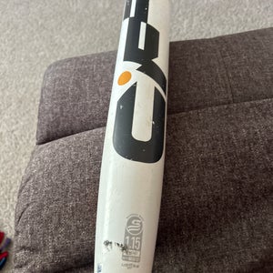 Bat cf lightly used has a lot of pop left in it
