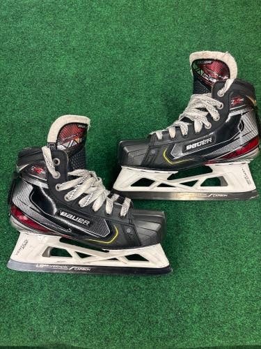 Intermediate Bauer Vapor 2X Pro Hockey Goalie Skates (Regular) Size 5 (Used)