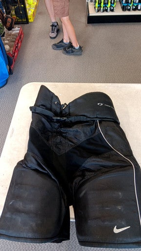 Used Nike QUEST 3 Senior Pant Black SM 11858-S000077691