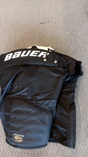 Used Bauer SUPREME Senior Pant Black XL 11858-S000077683