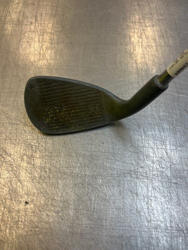 Used Wilson FLOW WEIGHT Golf Wedge Mens RH Pitching Wedge 11339-S000192688