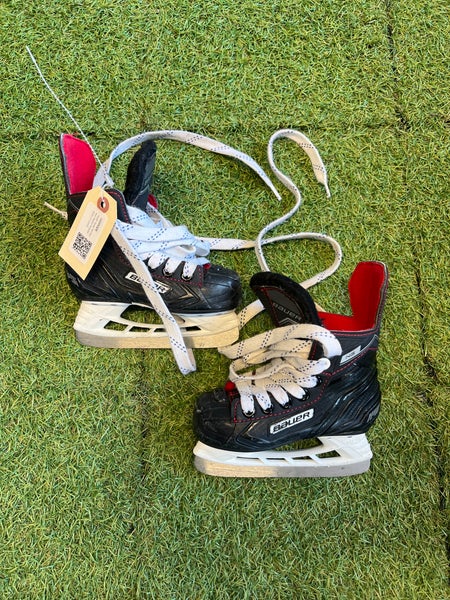 Youth Bauer NS Hockey Skates Regular Width 8.0 (Used)