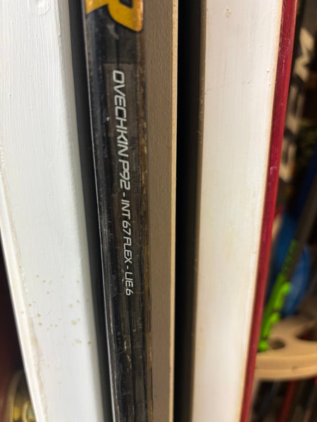 Intermediate Bauer Supreme 1S Left Hand Hockey Stick P92  (Used)
