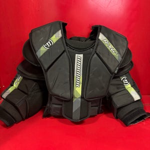 Warrior RITUAL X4 E Goalie Chest Protector (junior L/xl)