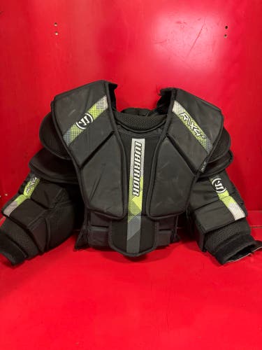 Warrior RITUAL X4 E Goalie Chest Protector (junior L/xl)