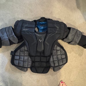 Medium  Bauer Elite Goalie Chest Protector (Used)