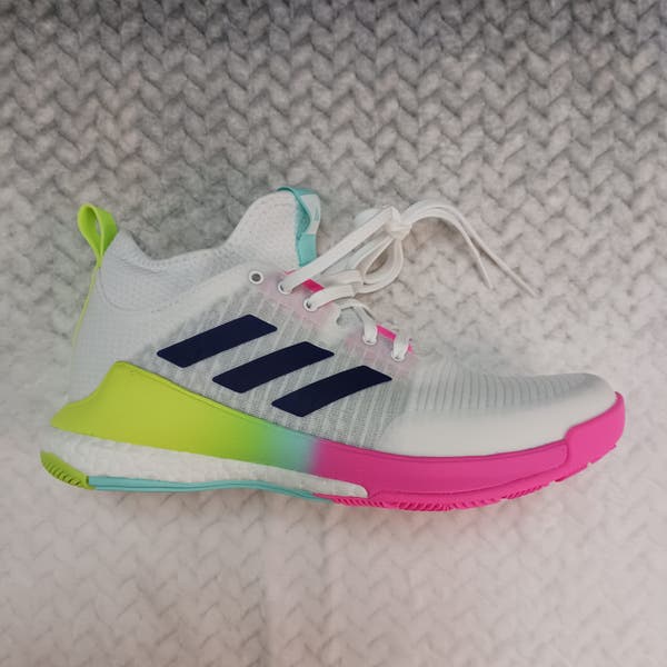 Adidas Women's Crazyflight Mid Volleyball Shoes White Pink HP3337 Size 7.5  New | SidelineSwap | Buy and Sell on SidelineSwap