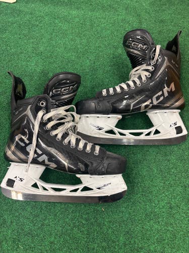 Senior CCM Tacks XF Pro Hockey Skates (Regular) Size 9.5 (Used)