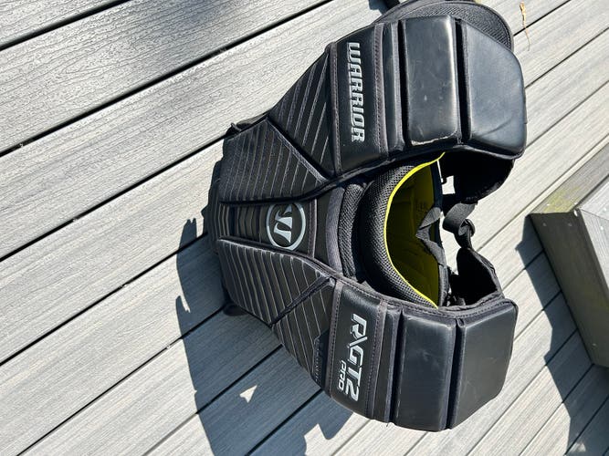 Warrior Ritual R/GT2 Pro Goalie Chest Protector Pro