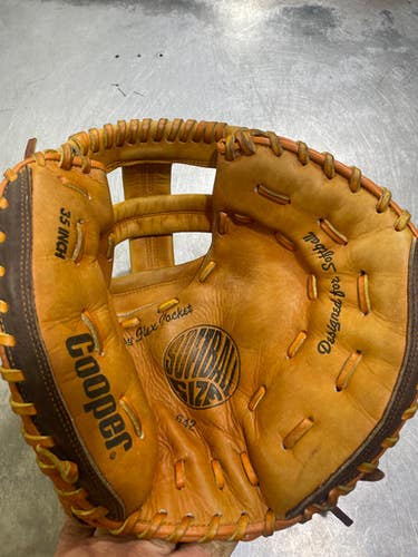Used Cooper SOFTBALL 642 BB/SB Catchers RH Throw Brown 35" 11605-S000203970