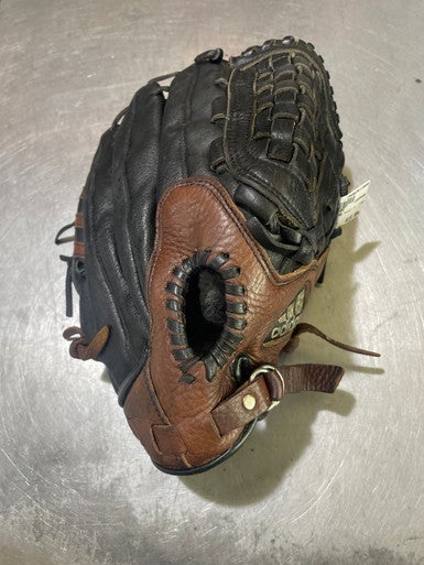 Used Adidas CL 1150 BB/SB Glove RH Throw Brown 11 1/2" 11605-S000201746