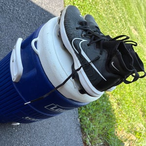 Men's Size M 8.0 (W 9.0) Nike (Used)