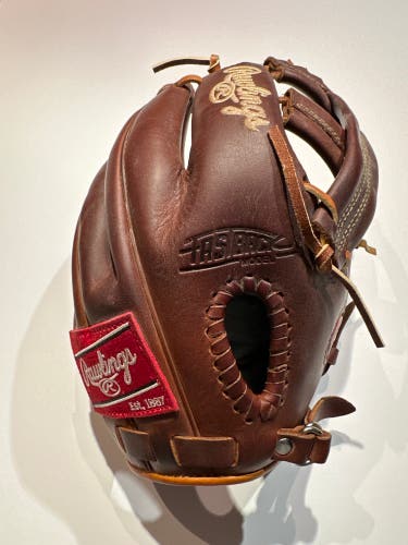 Rawlings RH Infield Heart of the Hide Baseball Glove 11.5" (New)