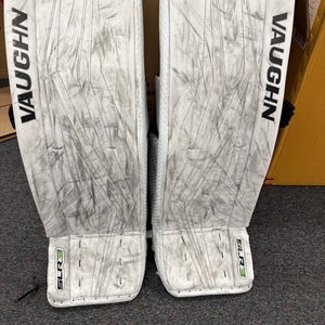 White Senior Vaughn SLR3 Pro Goalie Leg Pads (Used) | 33”+2”
