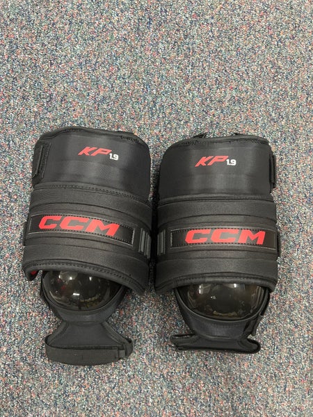 CCM KP 1.9 Goalie Knee Pads (New) Senior