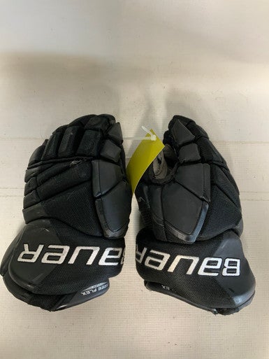 Used Bauer VAPOR X40 Senior Gloves Black 13" 11823-S000033185