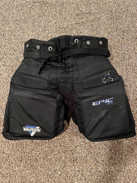 Medium Vaughn Epic 8000 Goalie Pants (Used)