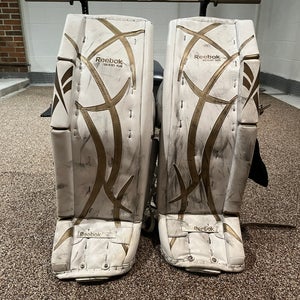 34" Reebok 9000 Goalie Leg Pads (Used)