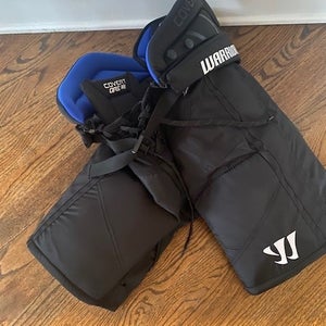Junior Medium Warrior Covert QRE20 pro Hockey Pants (Used)