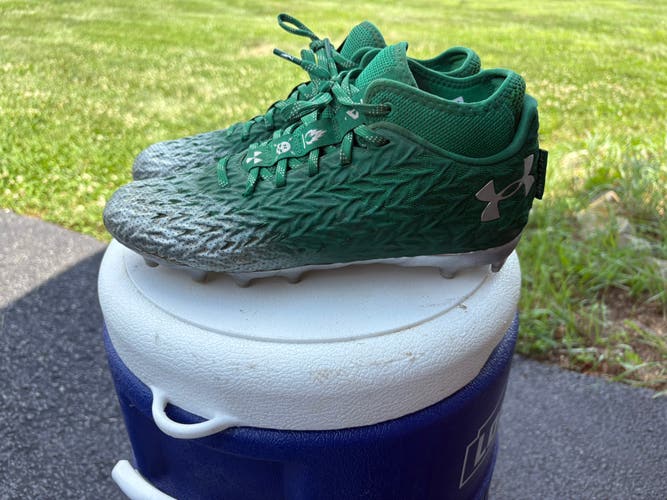 Men's  Size M 8.0 (W 9.0) Under Armour (Used)