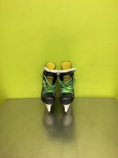 Used Bauer SUPREME  S27 Junior Hockey Skate Junior 02.5 11686-S000044817