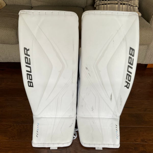 Used once Bauer FlyLite Goalie Pads - Medium