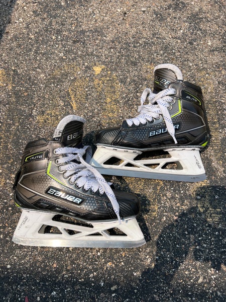 Intermediate Bauer Elite Hockey Goalie Skates | Size 6.5 Fit 2