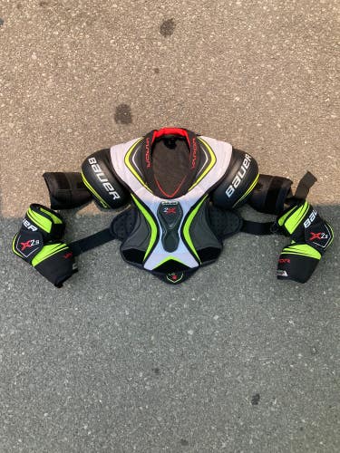 Junior Large Bauer 2X Shoulder Pads + X2.9 Elbow Pads