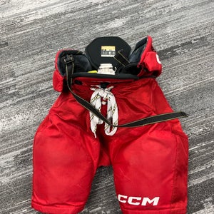Red Junior Small CCM Tacks AS 580 Hockey Pants (Used)