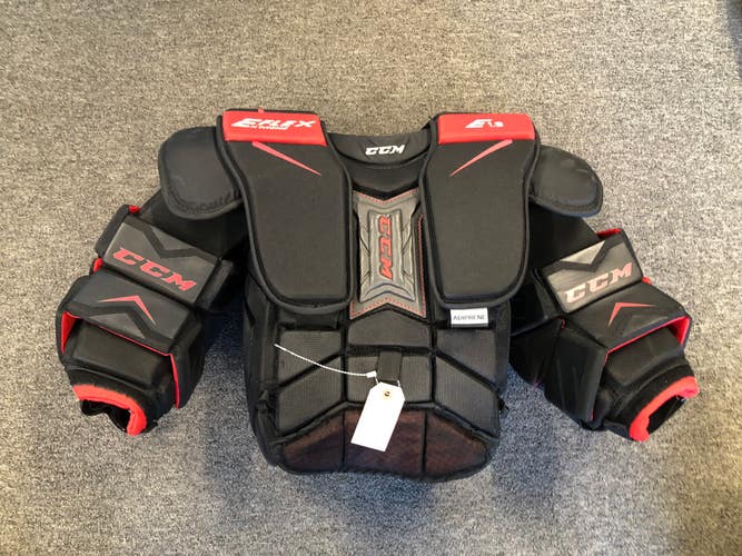 Intermediate Small / Medium CCM Extreme Flex Shield E1.9 Goalie Chest Protector (Used)