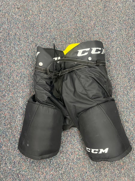 Black CCM Tacks 9550 Hockey Pants (Used) |  Senior Medium