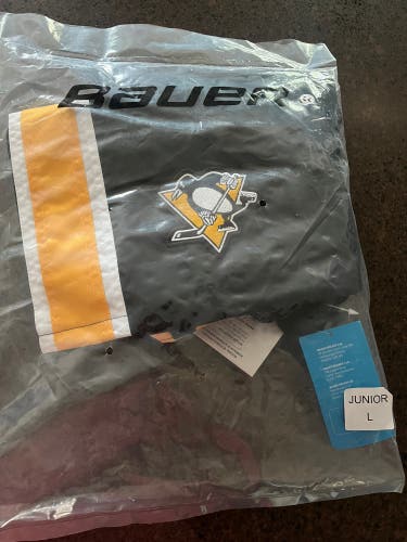 Bauer Pittsburgh Pens Elite Hockey Shell - Junior Large