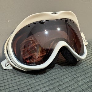 Kid's Salomon Ski Goggles (Used)