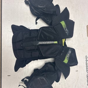 Small/Medium  Warrior RITUAL X4 E+ Goalie Chest Protector (Used)