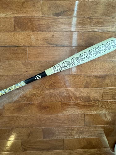 2024 Warstic Bonesaber Hybrid USSSA Certified Bat (-8)  22 oz 30" (Used)