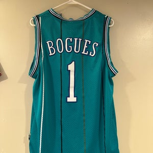 Muggsy Bogues Jersey